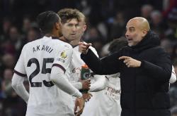 足球直播吧-包含C9碾压SBTC，BDD关键制胜的词条